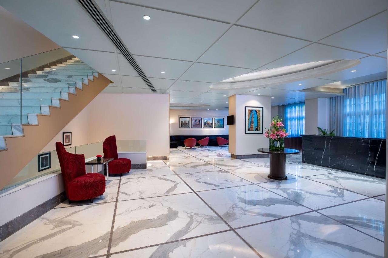 Radisson Blu Marina Connaught Place 4*