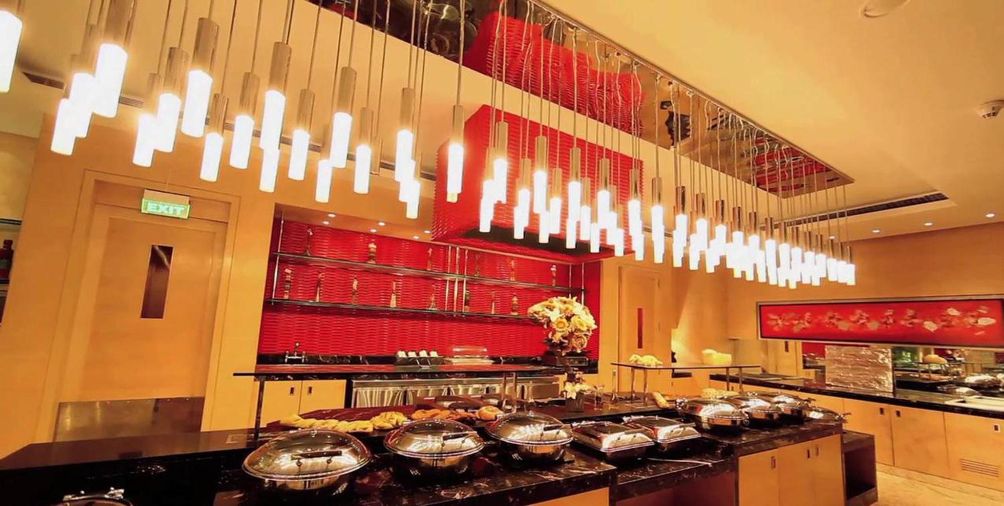 Radisson Blu Marina Connaught Place