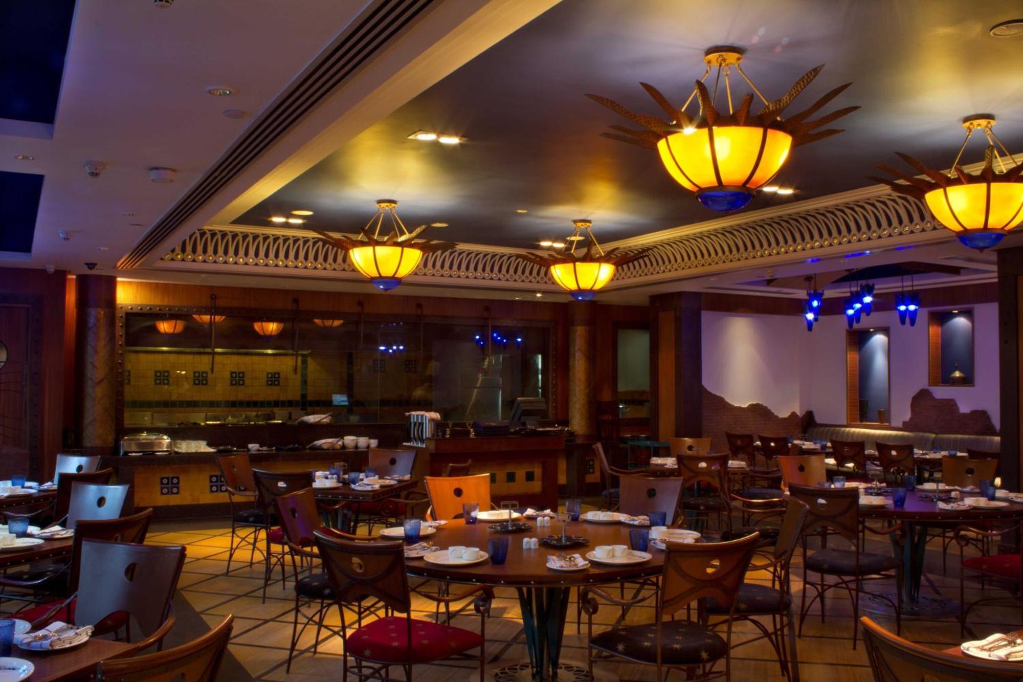 Hotel Radisson Blu Marina Connaught Place New Delhi