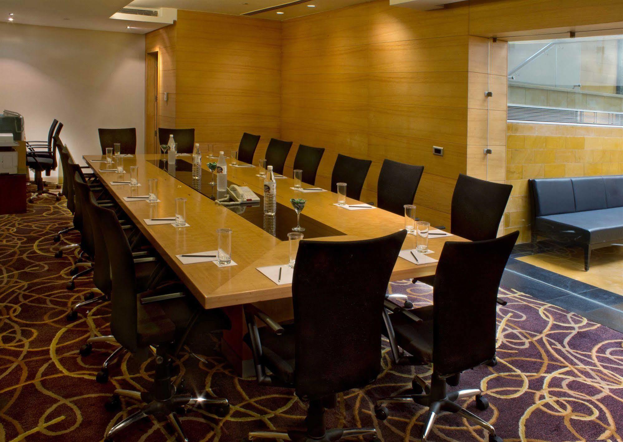 Radisson Blu Marina Connaught Place